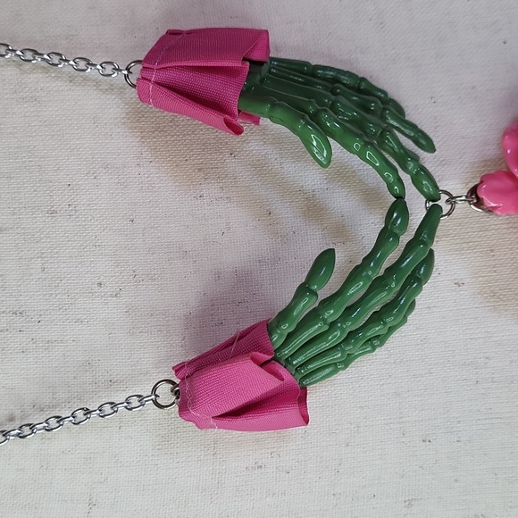 Zombie Skeleton hand Necklace Emo Mallcore Goth handmade - Picture 3 of 17